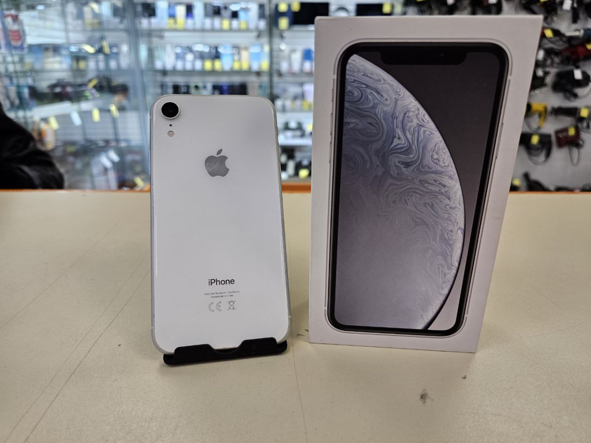 Смартфон Apple iPhone Xr 64Gb