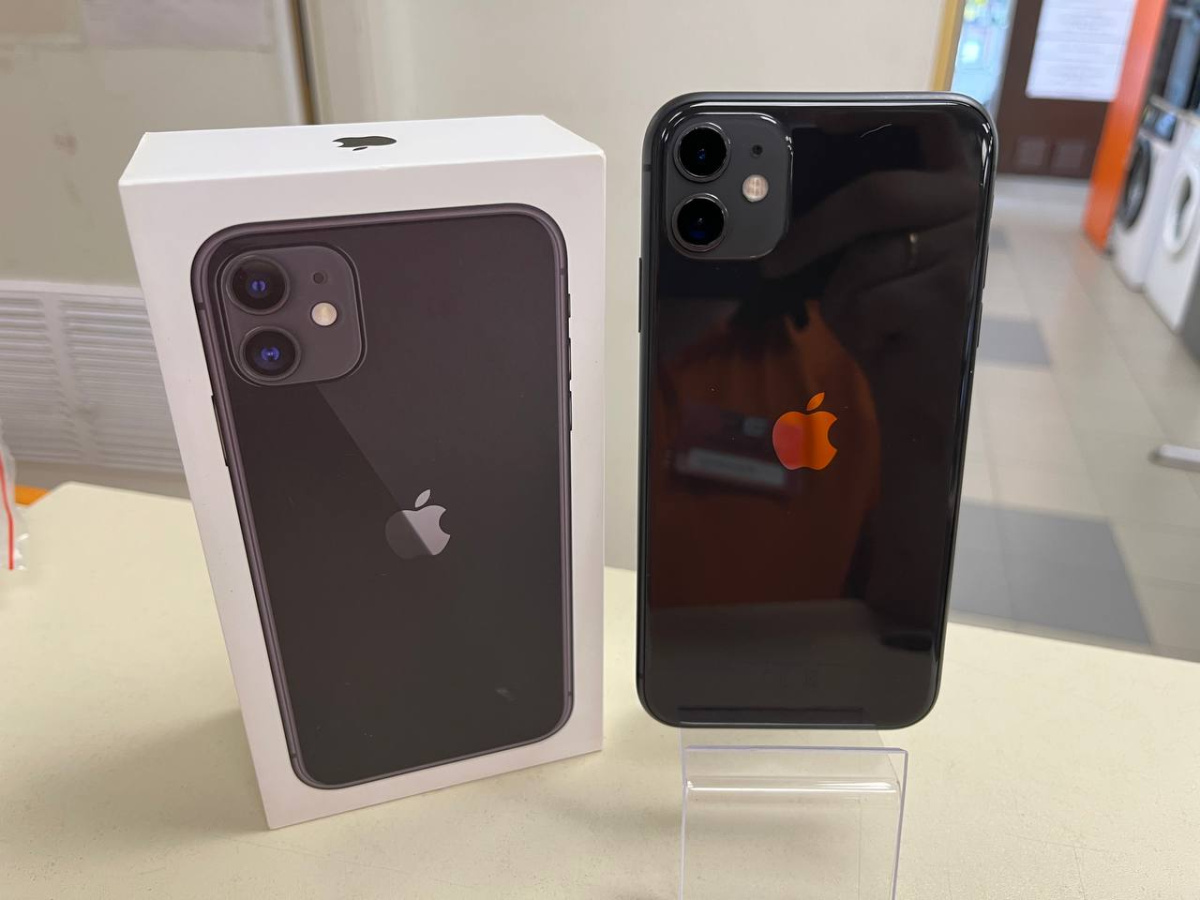 Смартфон Apple iPhone 11 64Gb