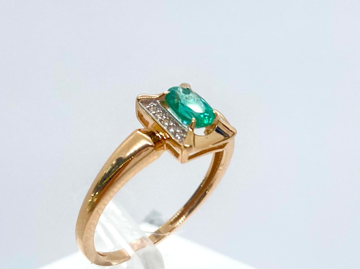 КОЛЬЦО Бриллиант, изумруд (Au 585)