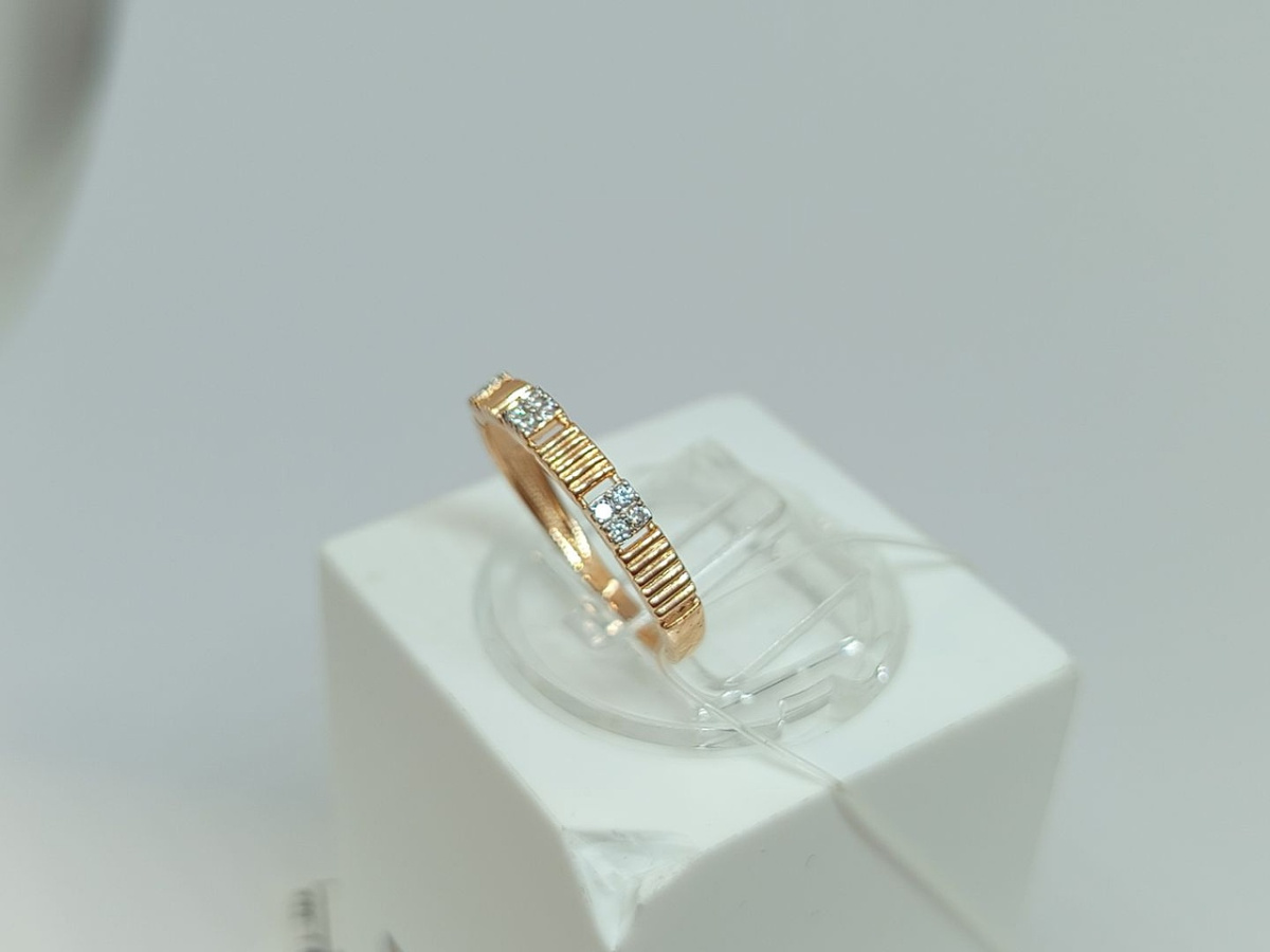 КОЛЬЦО С КАМНЯМИ (Au 585)