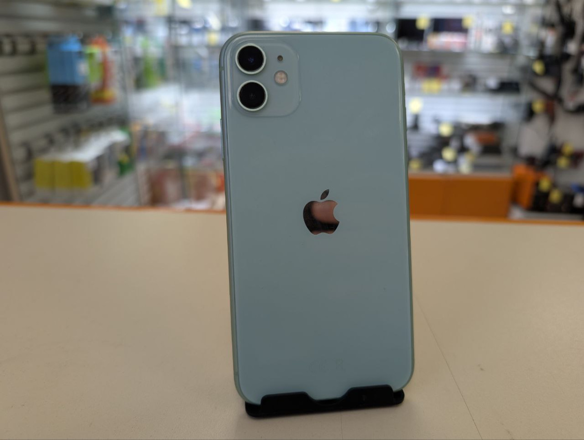 Смартфон Apple iPhone 11 64Gb
