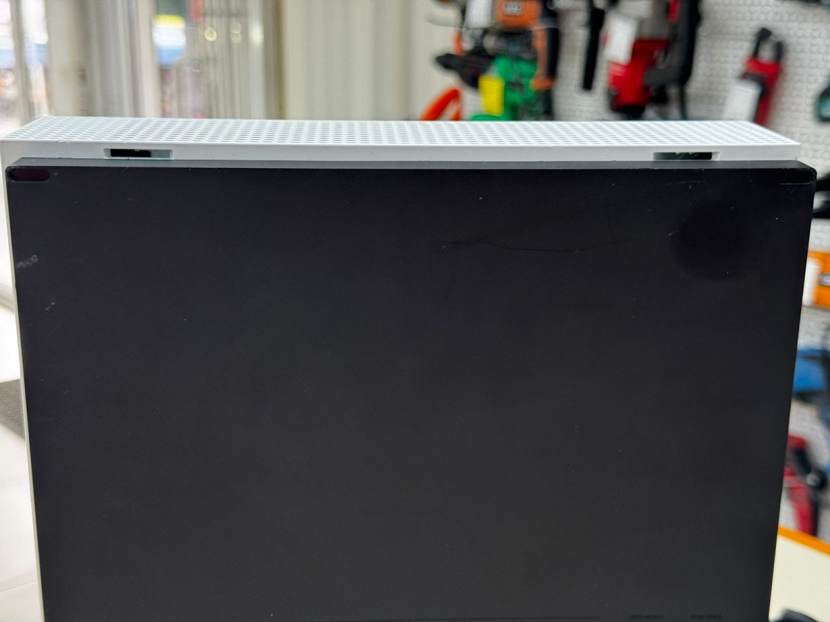 Игровая приставка Xbox One S 1TB