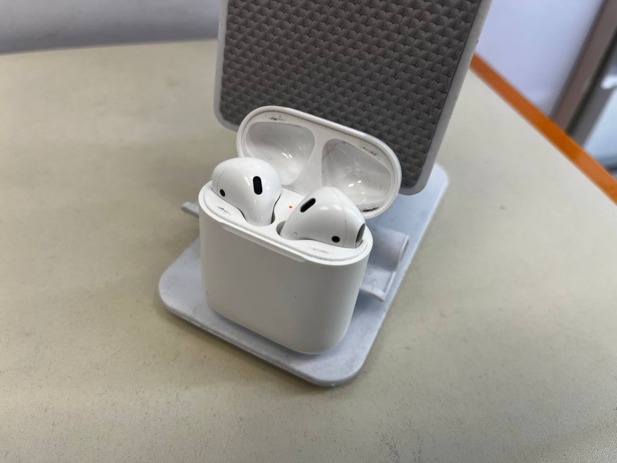 Наушники беспроводные Apple AirPods 2