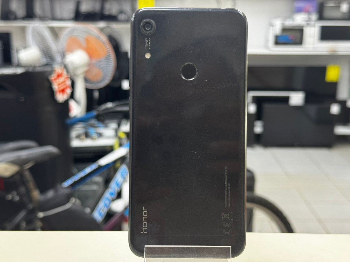 Смартфон Honor 8A 3/64