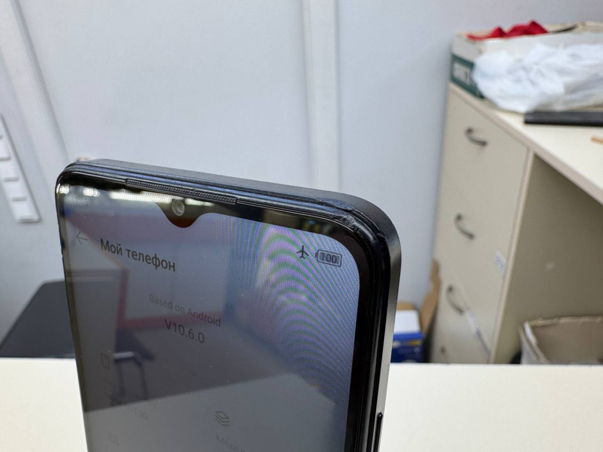 Смартфон Infinix HOT 30i 4/64