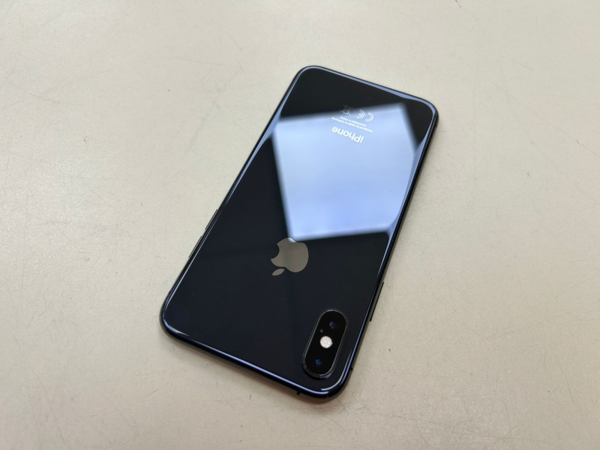 Смартфон Apple iPhone Xs 64Gb