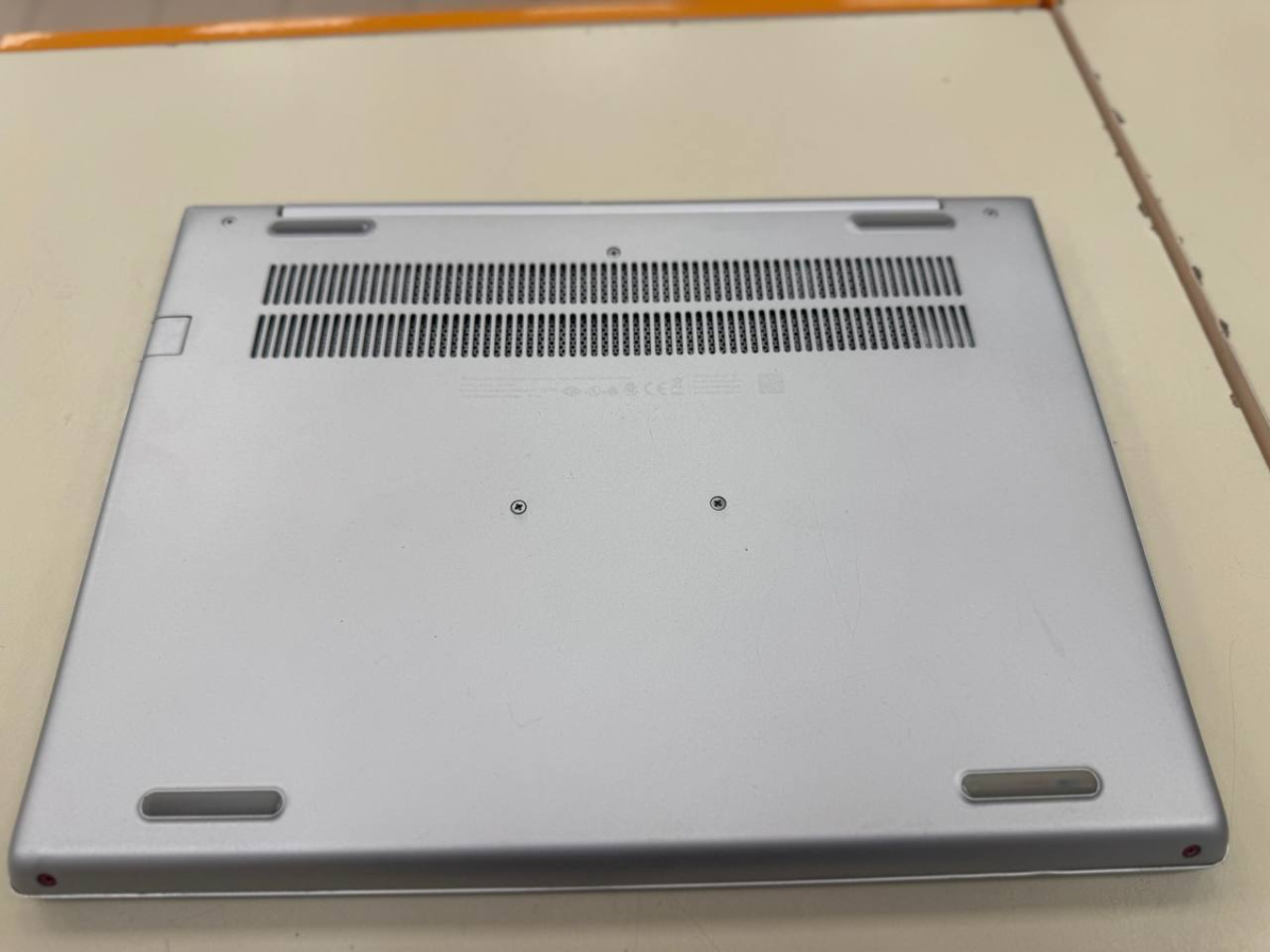 Ноутбук HP; Core i3-10110U, AMD Radeon (TM) Graphics, 16 Гб, 256 Гб, 500 Гб