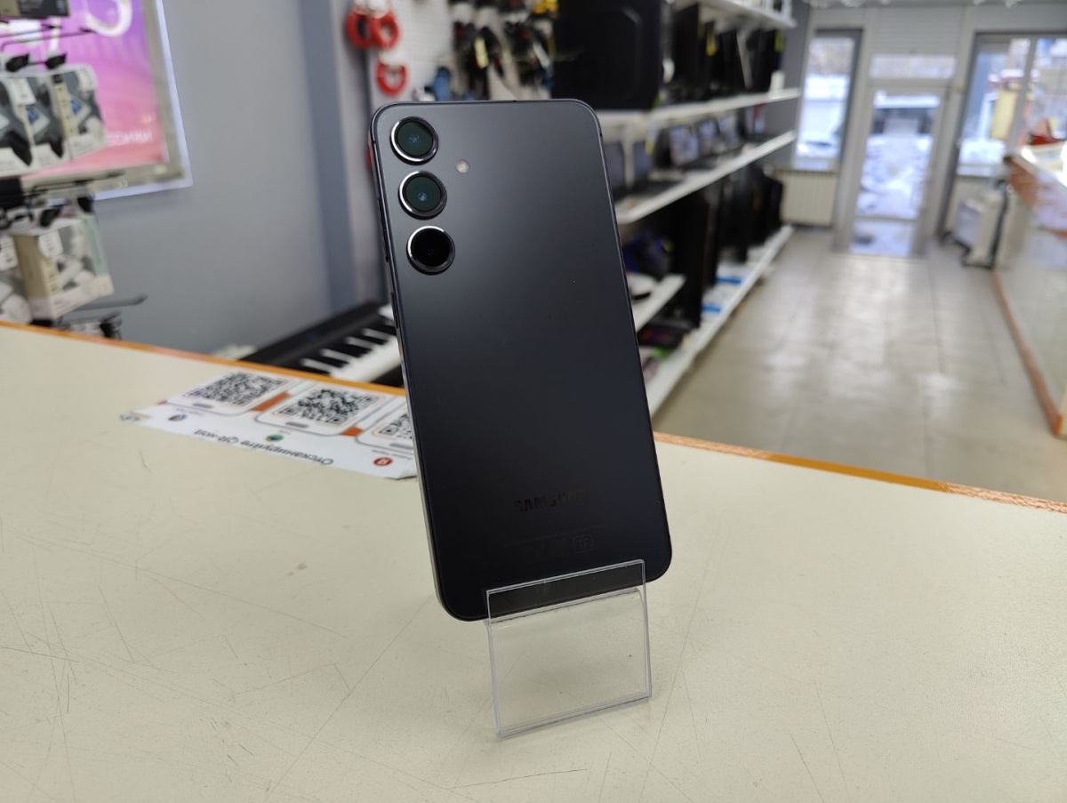 Смартфон Samsung Galaxy S24+ 12/256