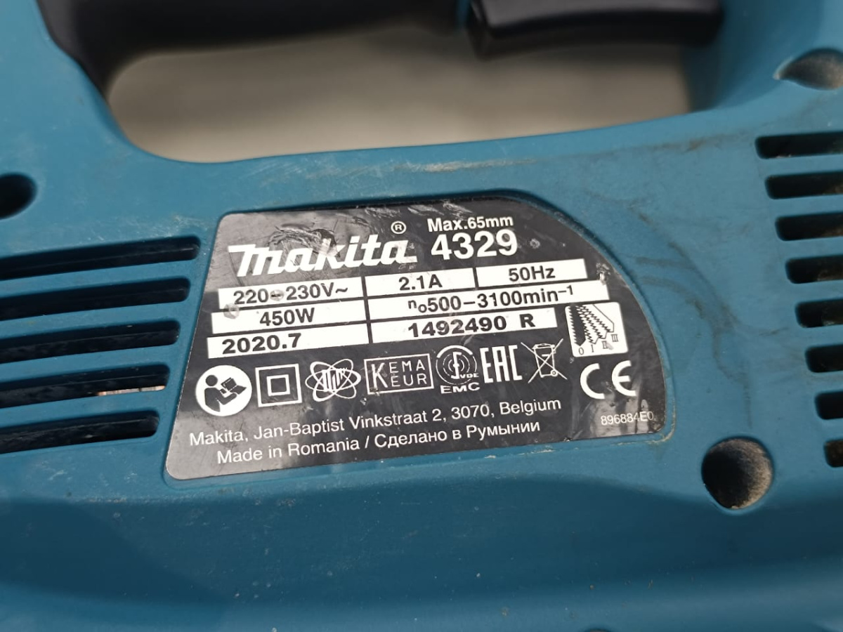 Лобзик Makita 4329