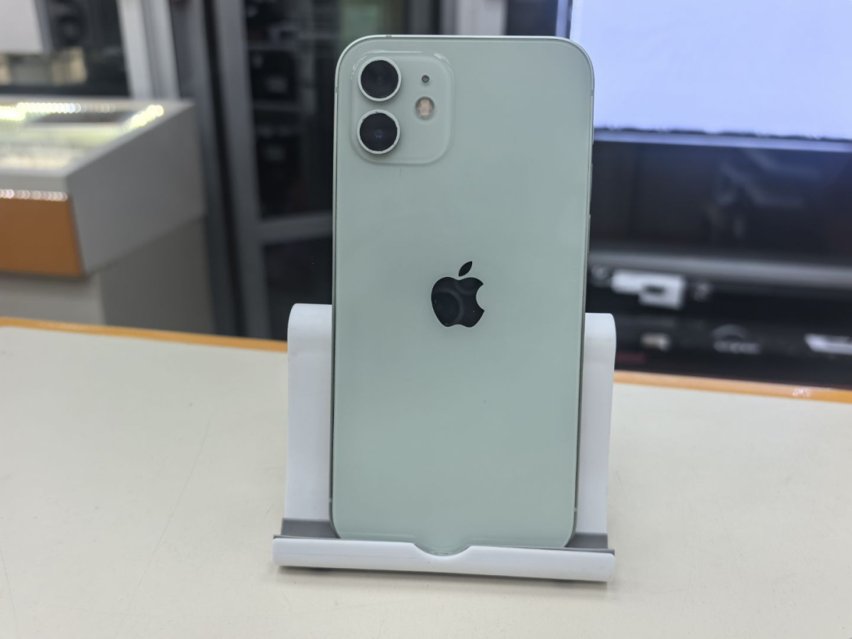 Смартфон Apple iPhone 12 128Gb