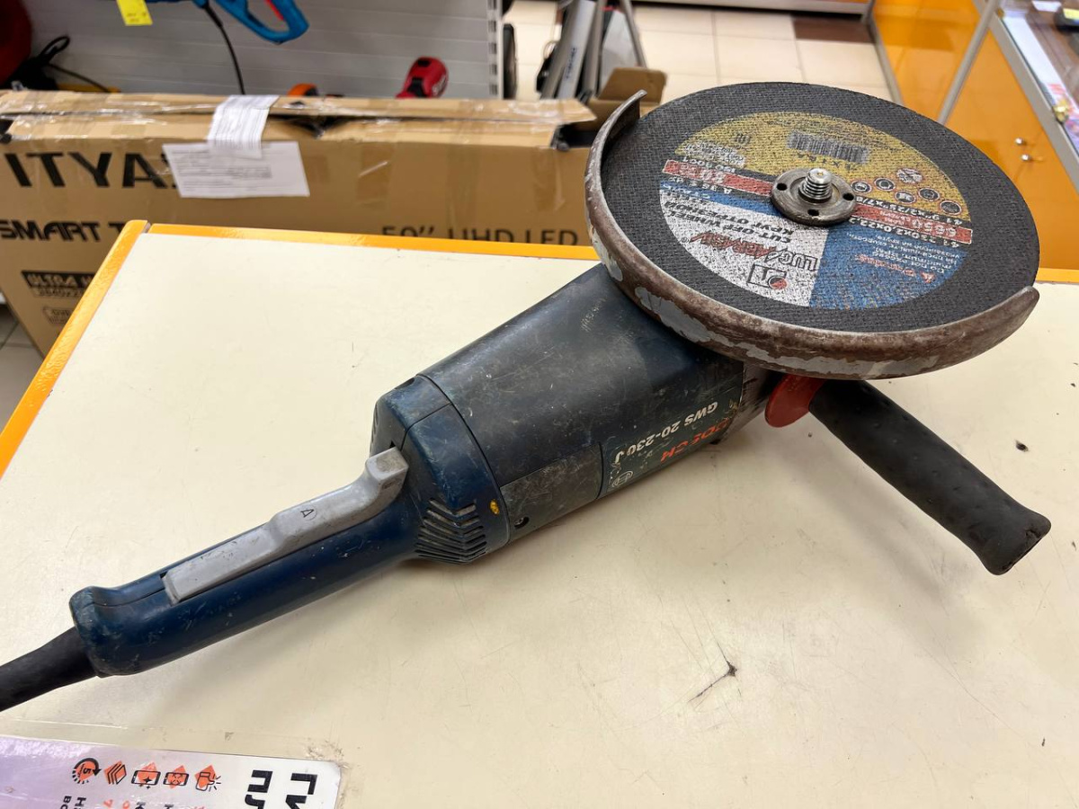 Угловая шлифмашина Bosch GWS 20-230H