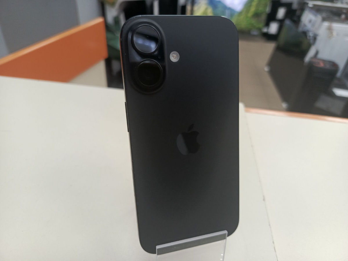 Смартфон Apple Iphone 16 128Gb