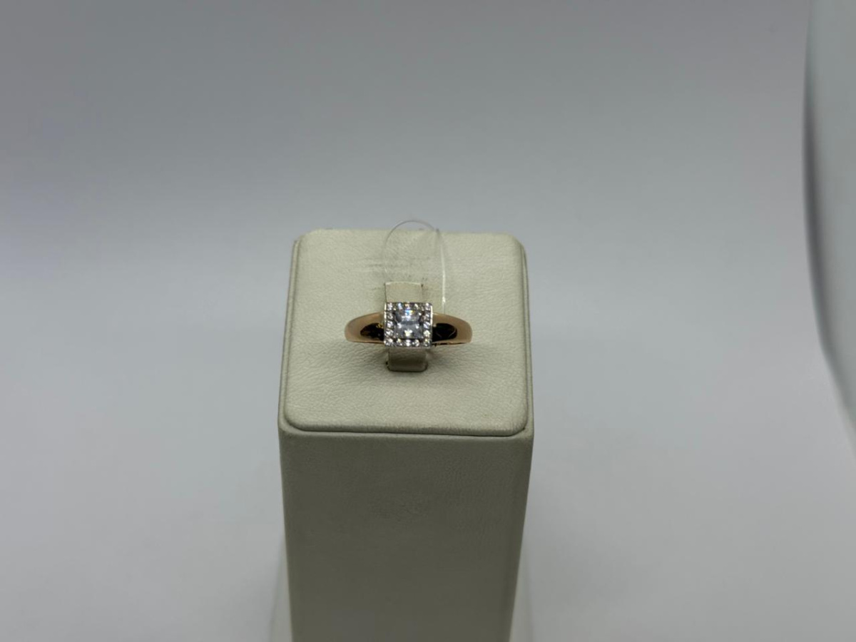 КОЛЬЦО С КАМНЯМИ (Au 585)