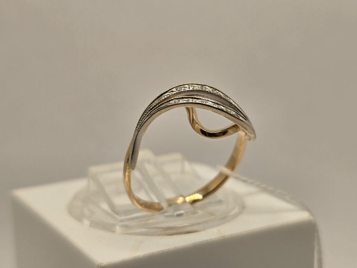 КОЛЬЦО С КАМНЯМИ (Au 585)