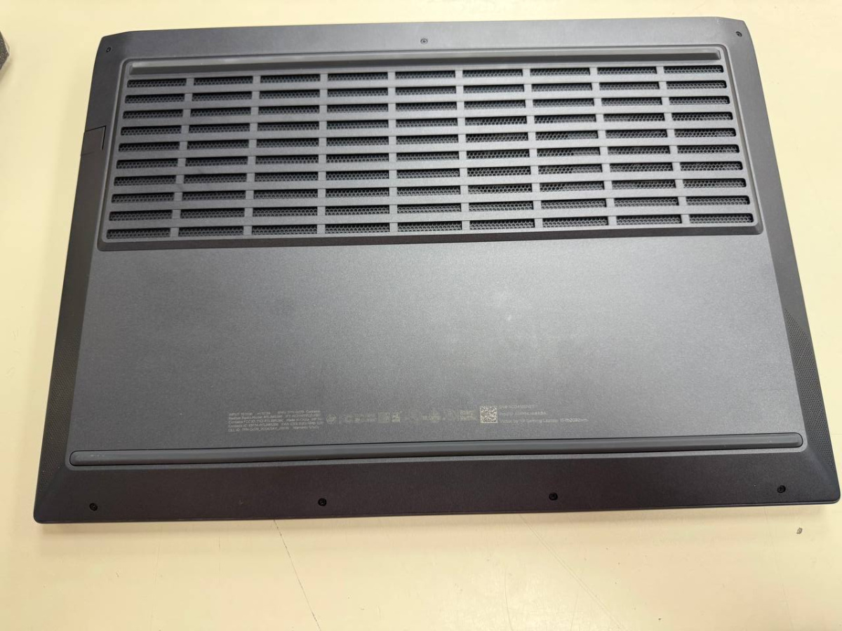 Ноутбук HP; Ryzen 5-8645HS, GeForce RTX 4050, 8 Гб, 512 GB, Нет