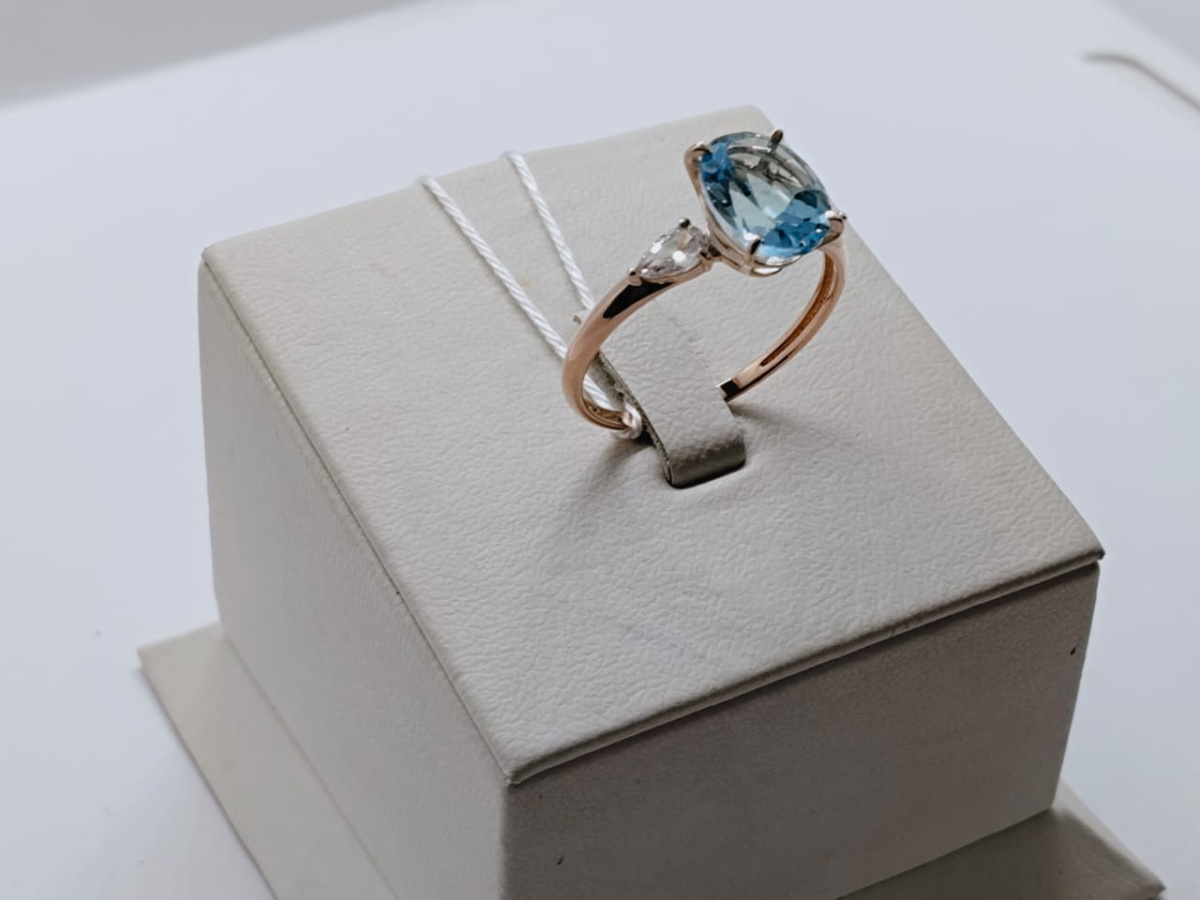 КОЛКМИ585 КОЛЬЦО С КАМНЯМИ (Au 585)