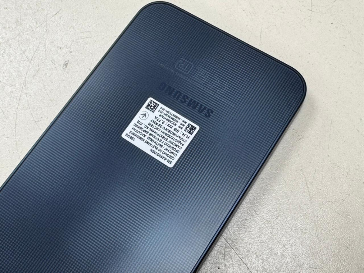 Смартфон Samsung Galaxy A25 6/128