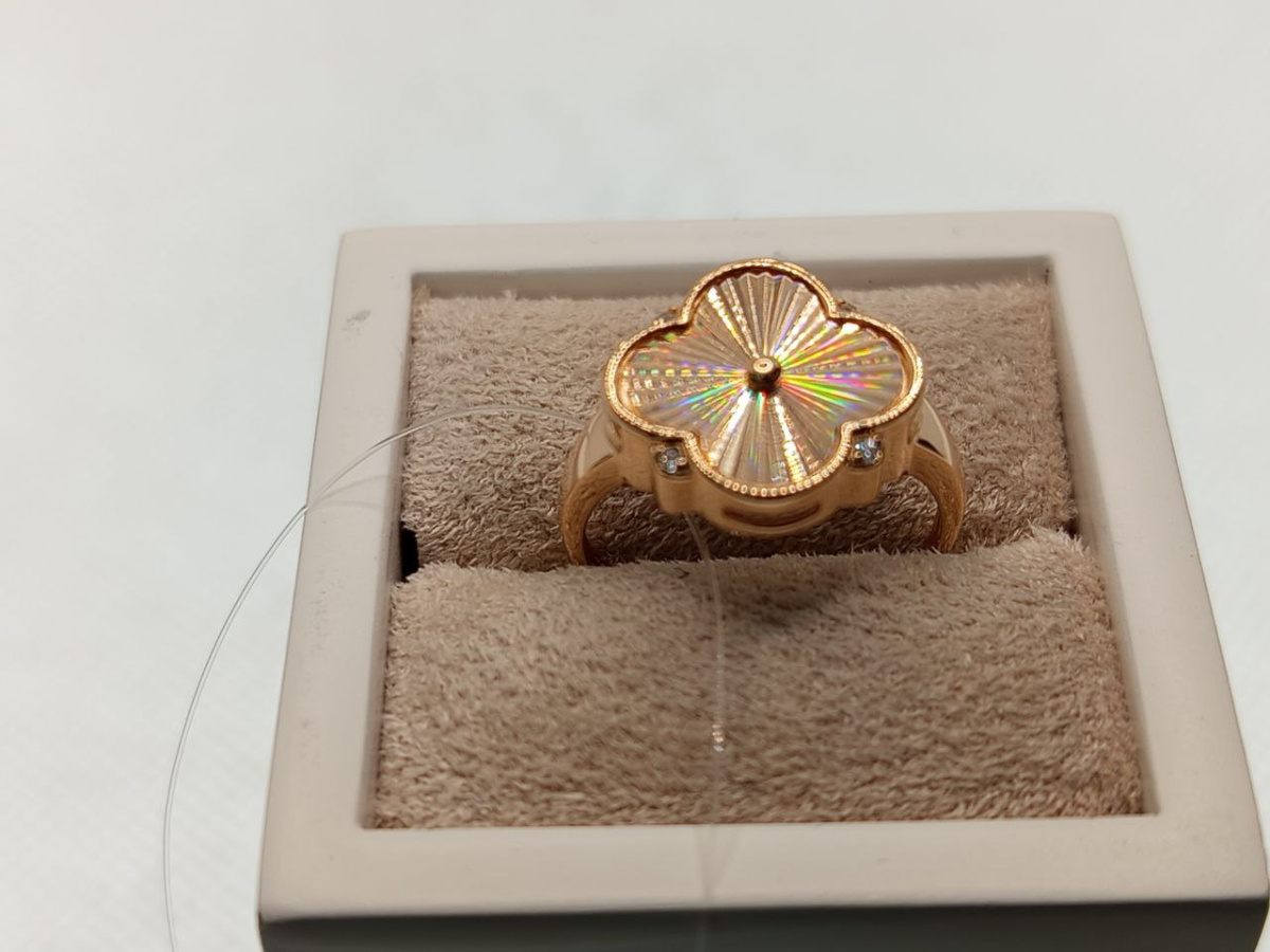 КОЛЬЦО С КАМНЯМИ (Au 585)