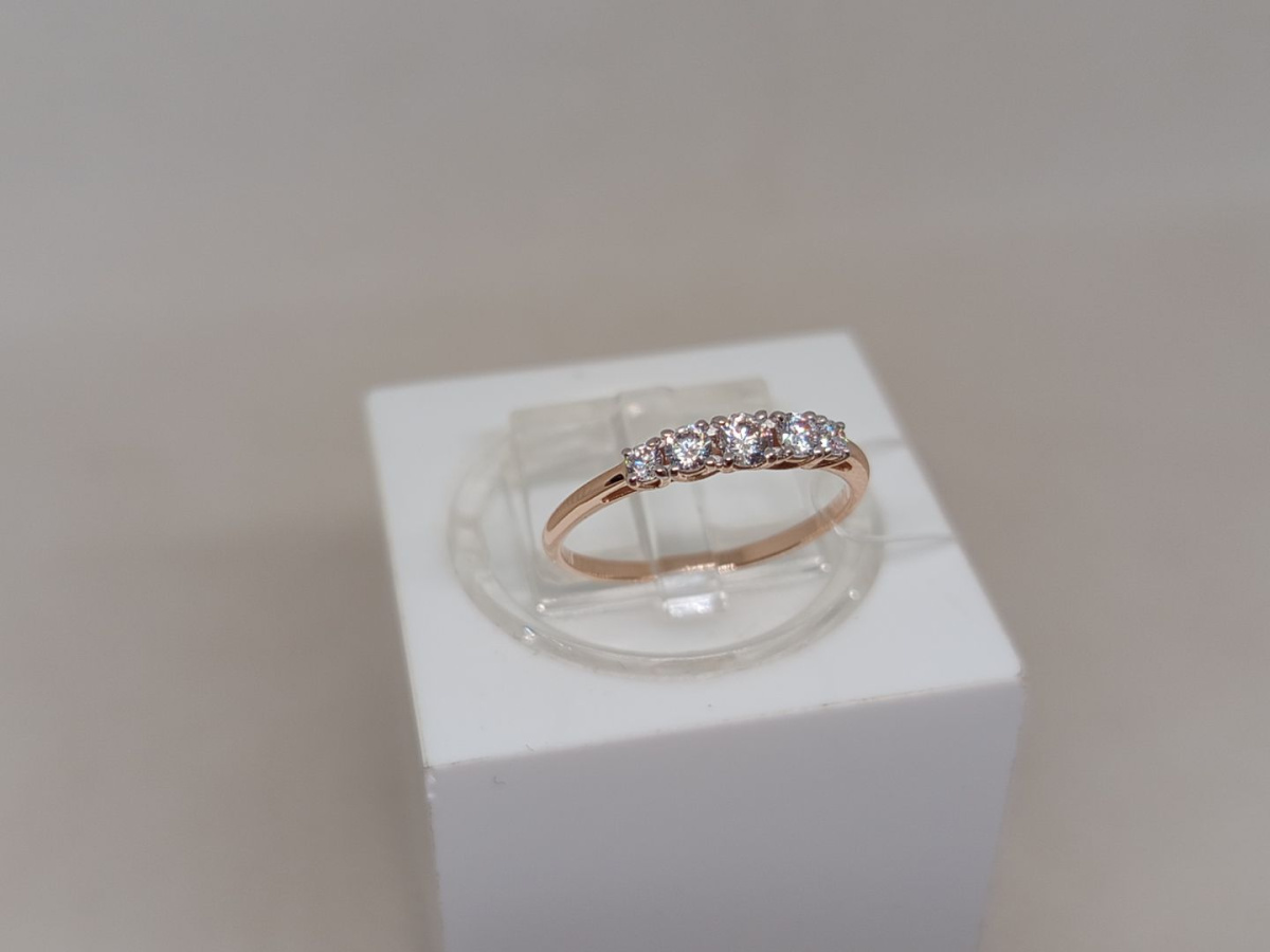 КОЛЬЦО С КАМНЯМИ (Au 585)