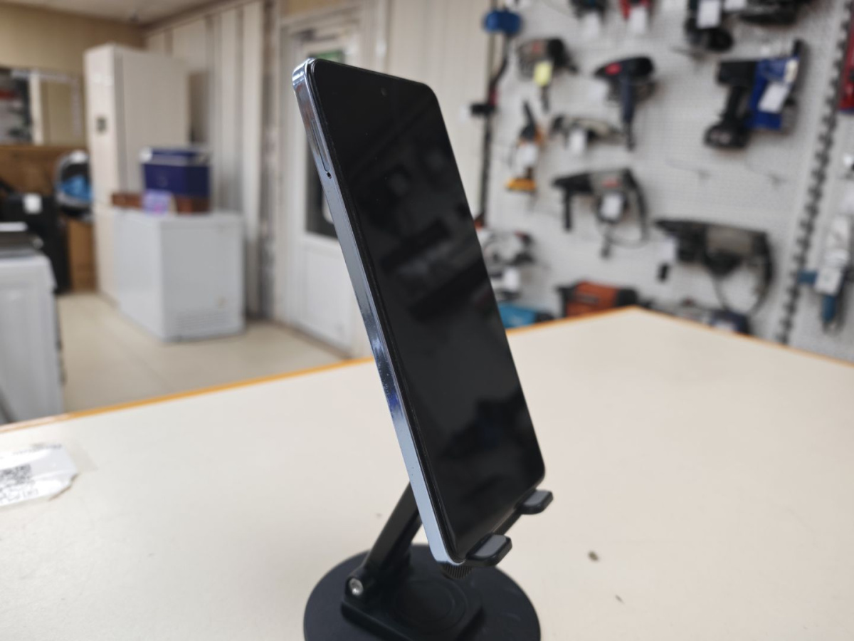 Смартфон Infinix HOT 40 8/256