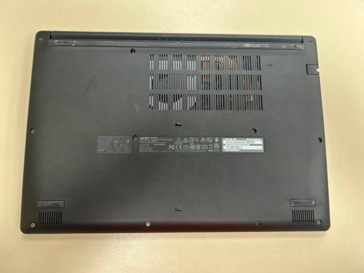 Ноутбук Acer; Ryzen 5 3500U, Radeon Vega 8, 12 Гб, 120 Гб, Нет