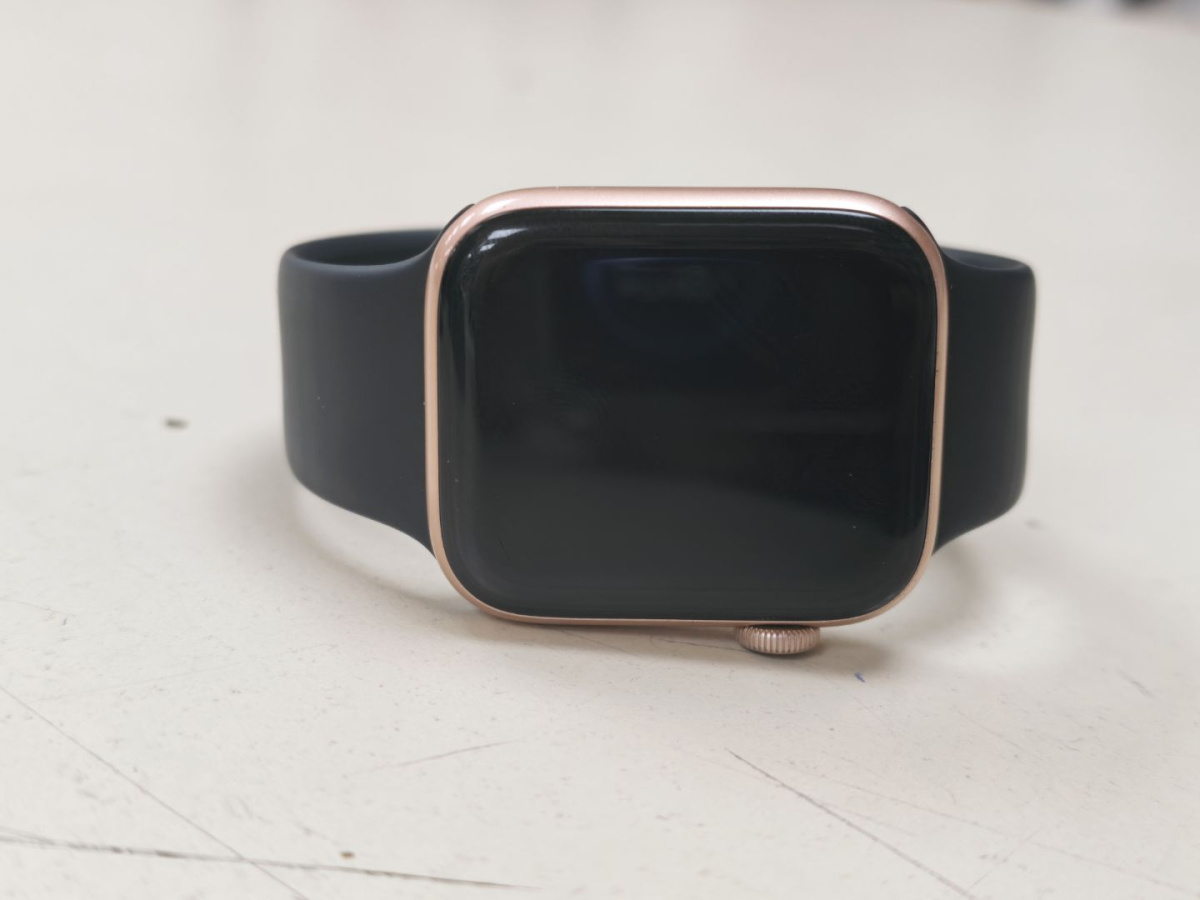 Смарт-часы Apple Watch Series 6 44 мм