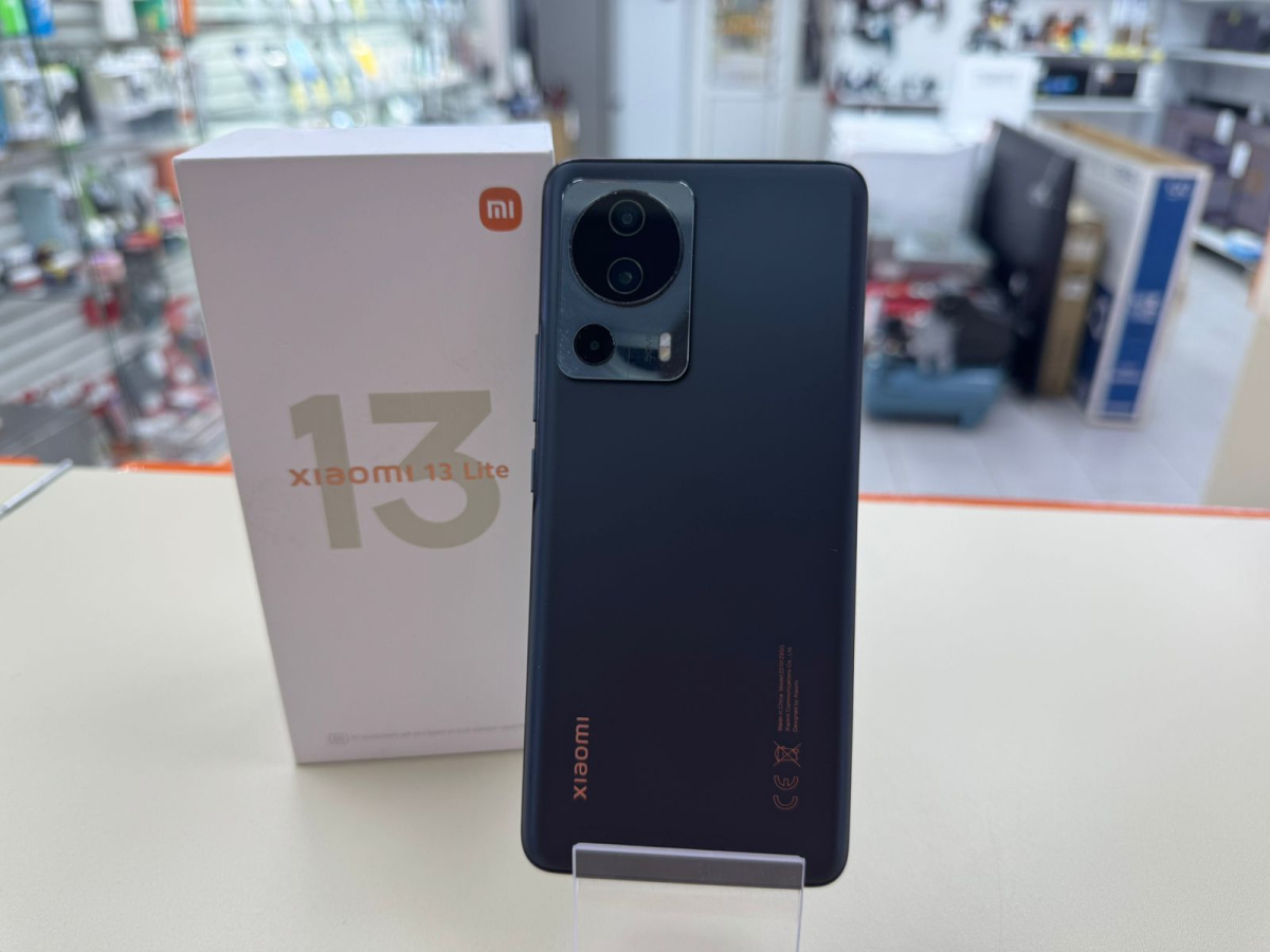 Смартфон Xiaomi 13 lite 8/256