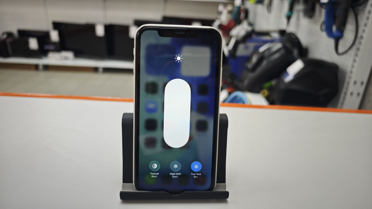 Смартфон Apple iPhone 11 128Gb