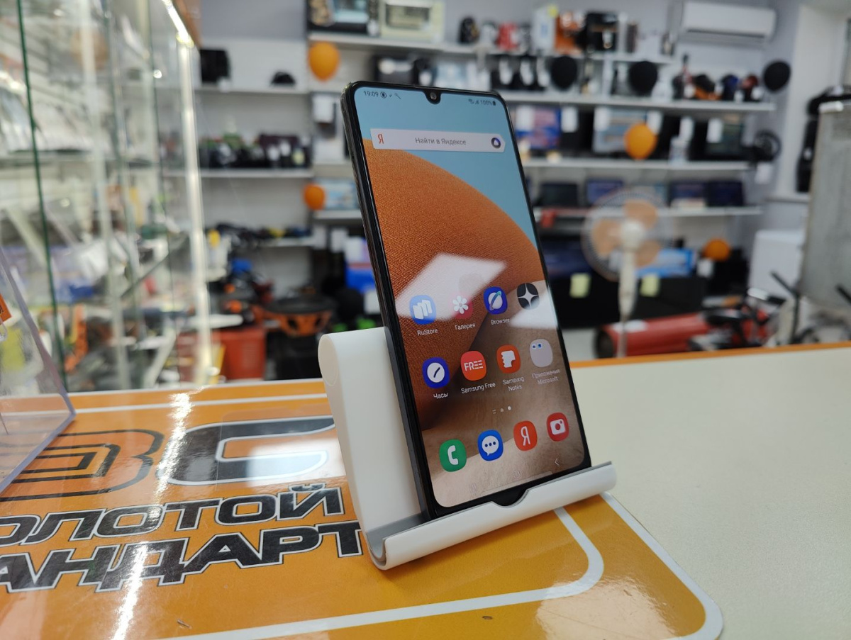 Смартфон Samsung Galaxy A32 4/128