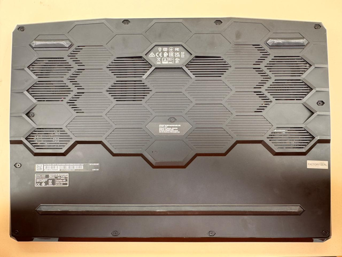 Ноутбук MSI; 12700HK, GeForce RTX 3080 Ti, 32 Гб, 1 Tb, Нет