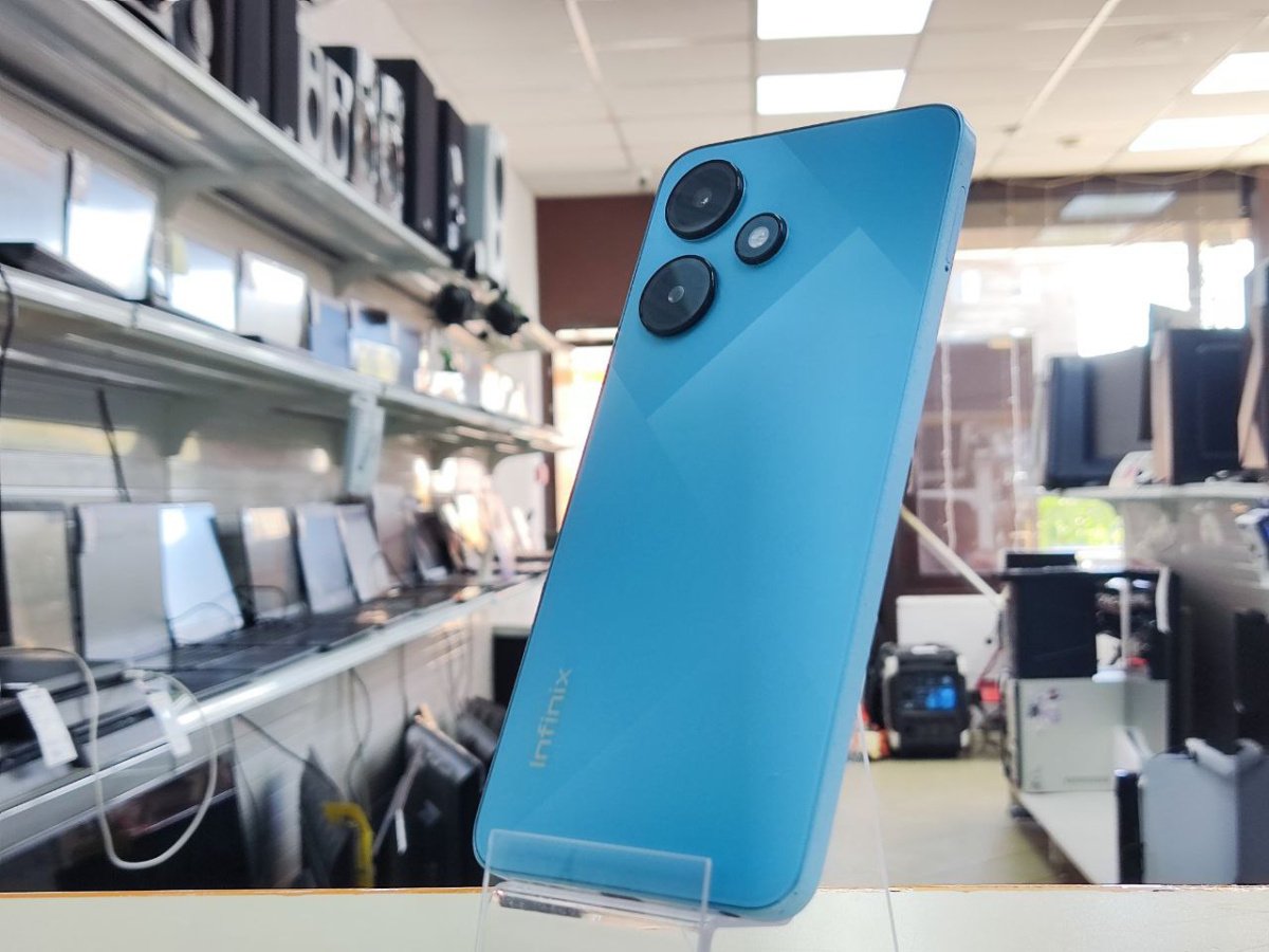 Смартфон Infinix Hot 30 4/128