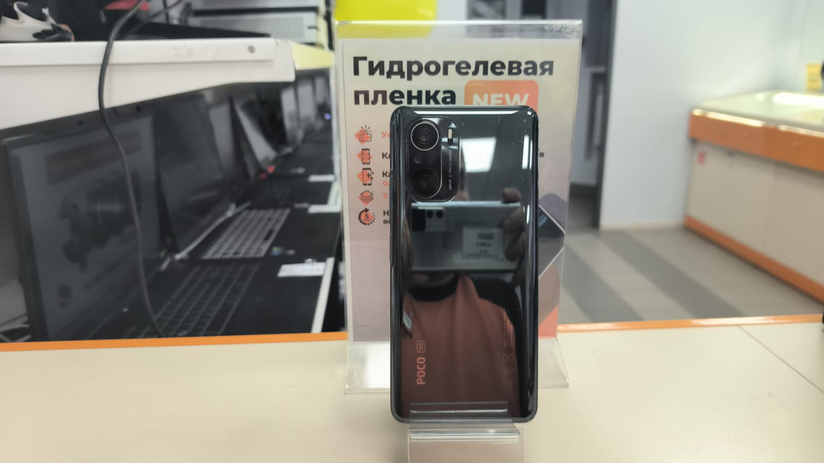 Смартфон Xiaomi Poco F3 6/128
