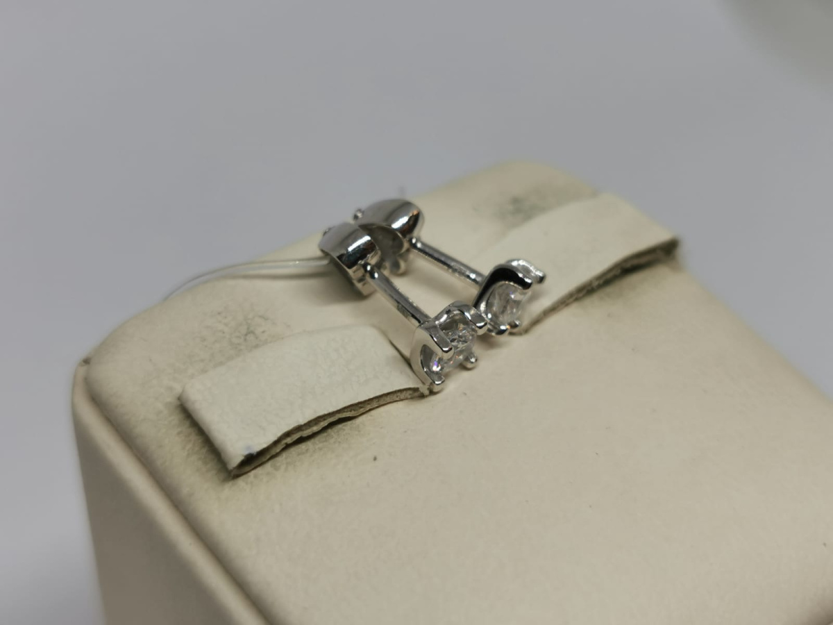 СЕРЬГИ ПУСЕТЫ с камнем (Au 585)