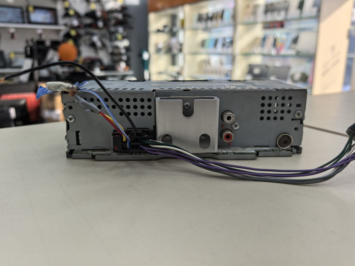 Автомагнитола Pioneer MVH-190UBG