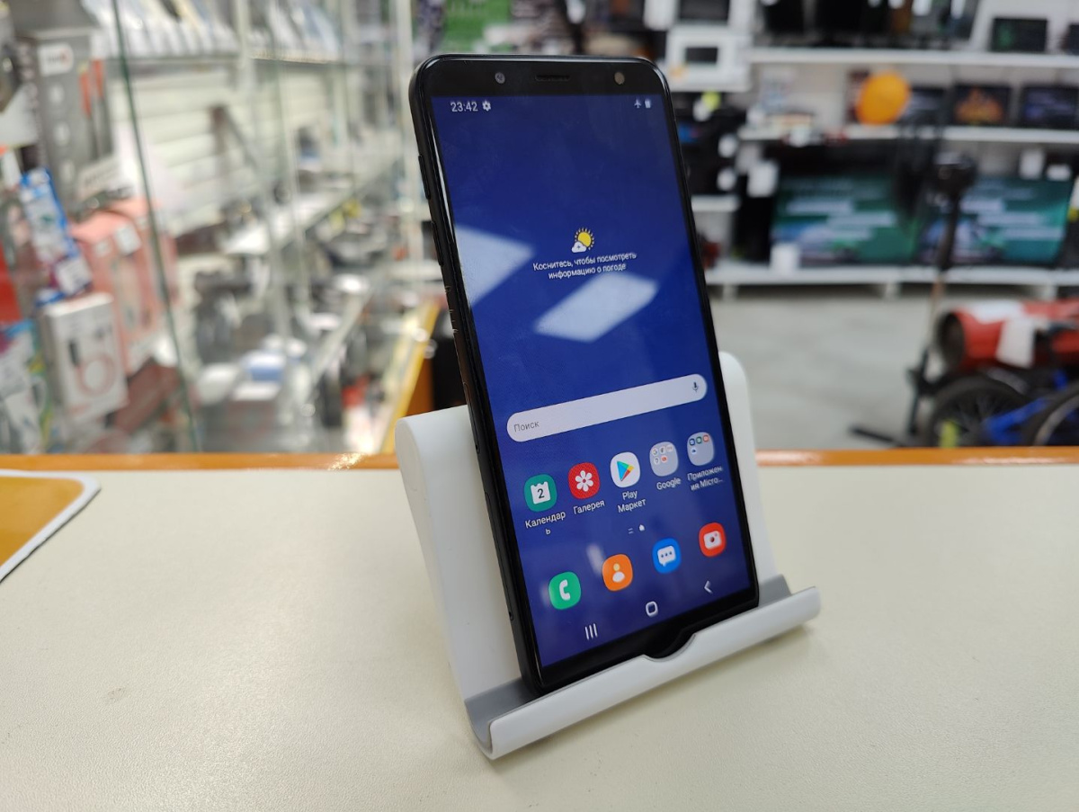 Смартфон Samsung Galaxy J6 2018 3/32