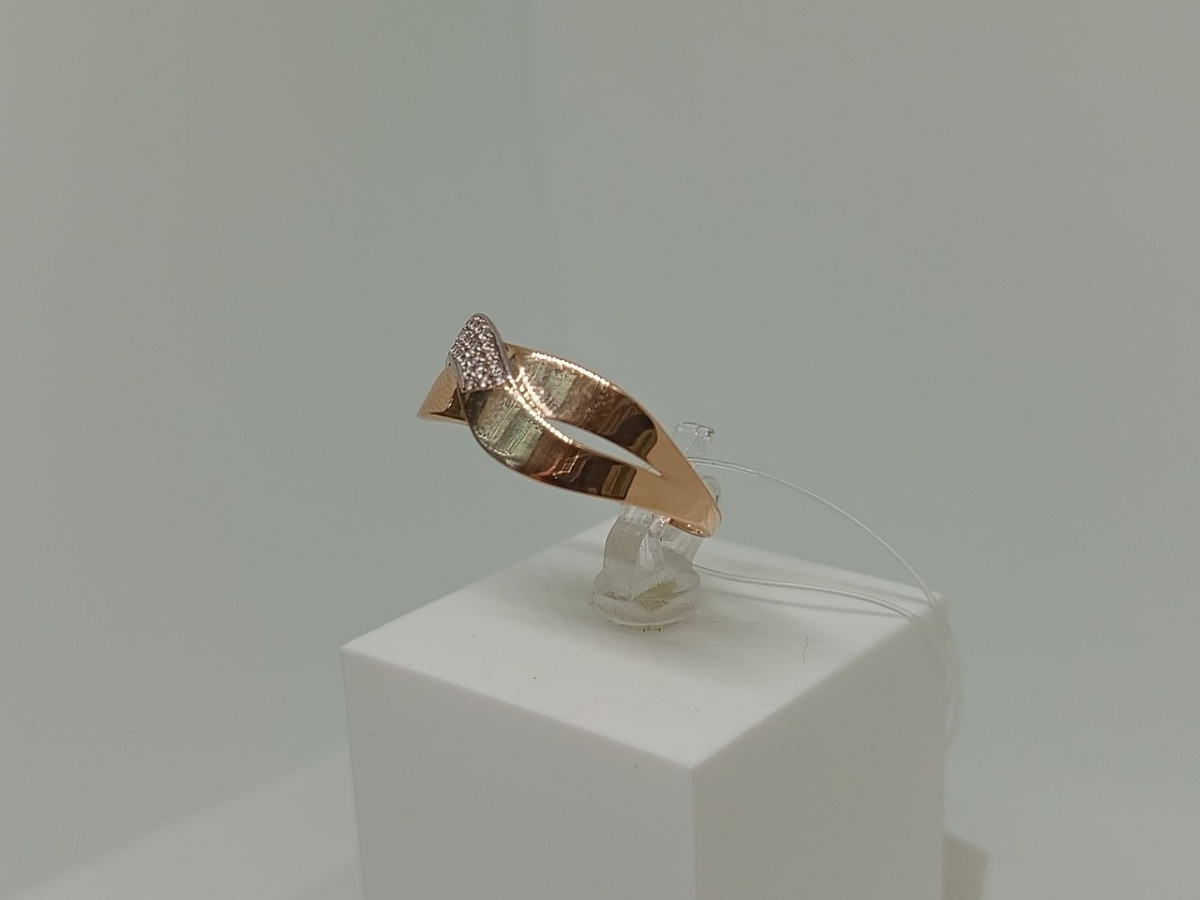 КОЛЬЦО С КАМНЯМИ (Au 585)