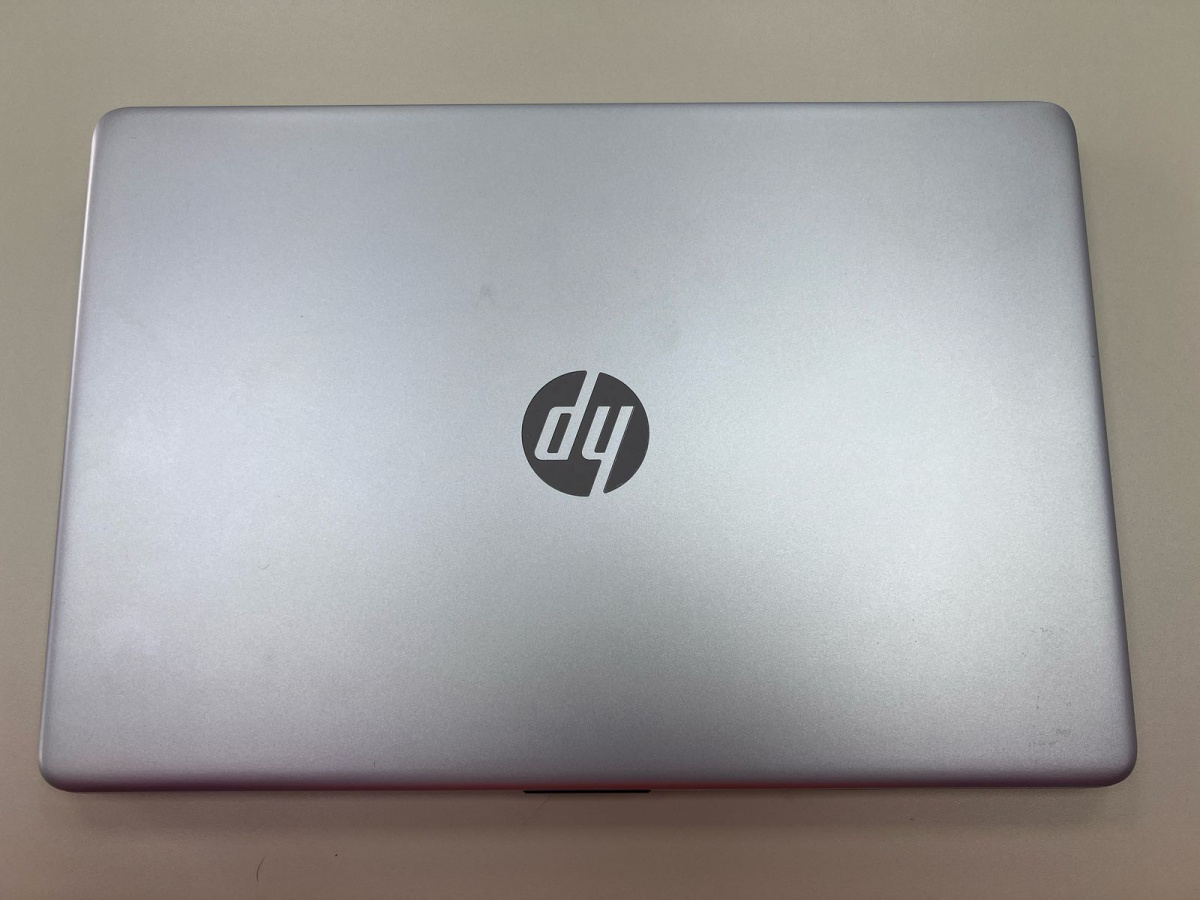 Ноутбук HP; Gold 3150, AMD Radeon (TM) Graphics, 4 Гб, 120 Гб, Нет