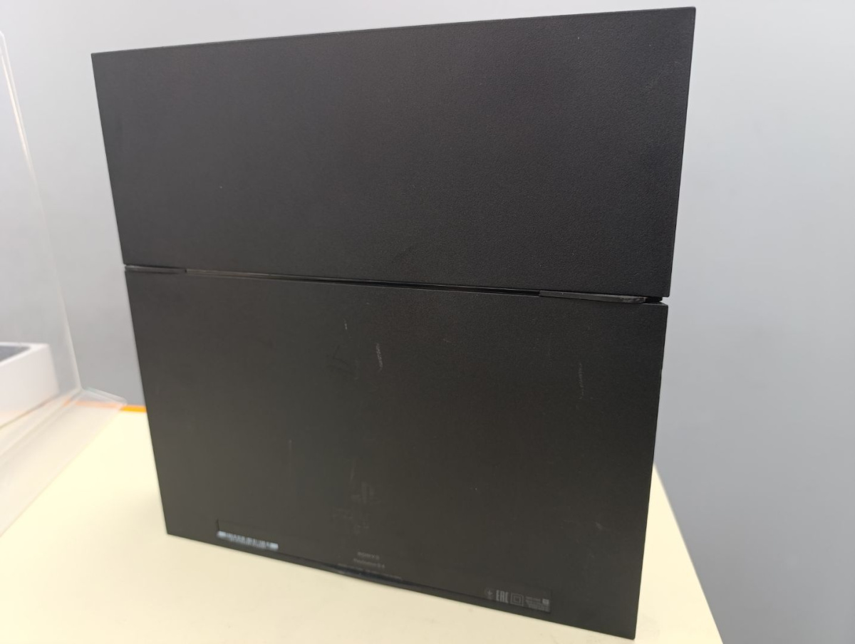 Игровая приставка PlayStation 4 FAT 500GB