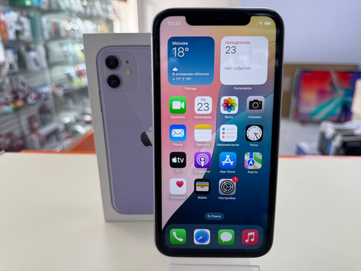 Смартфон Apple iPhone 11 64Gb