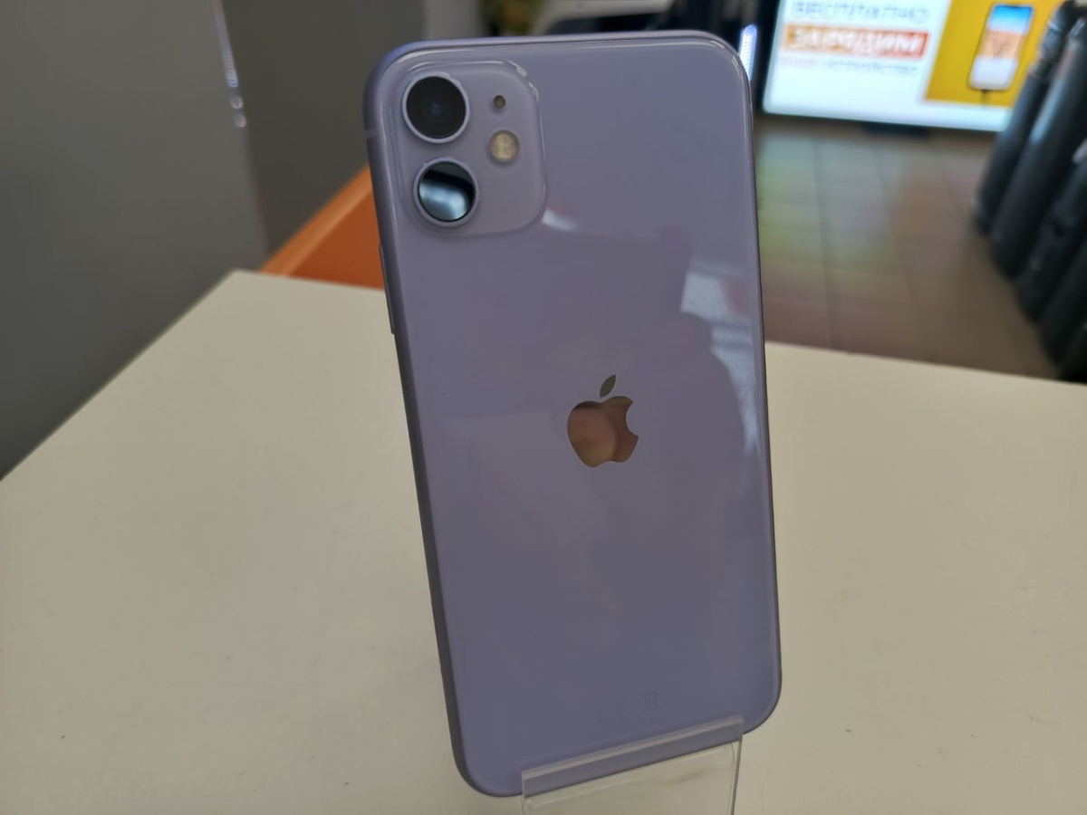 Смартфон Apple iPhone 11 64Gb