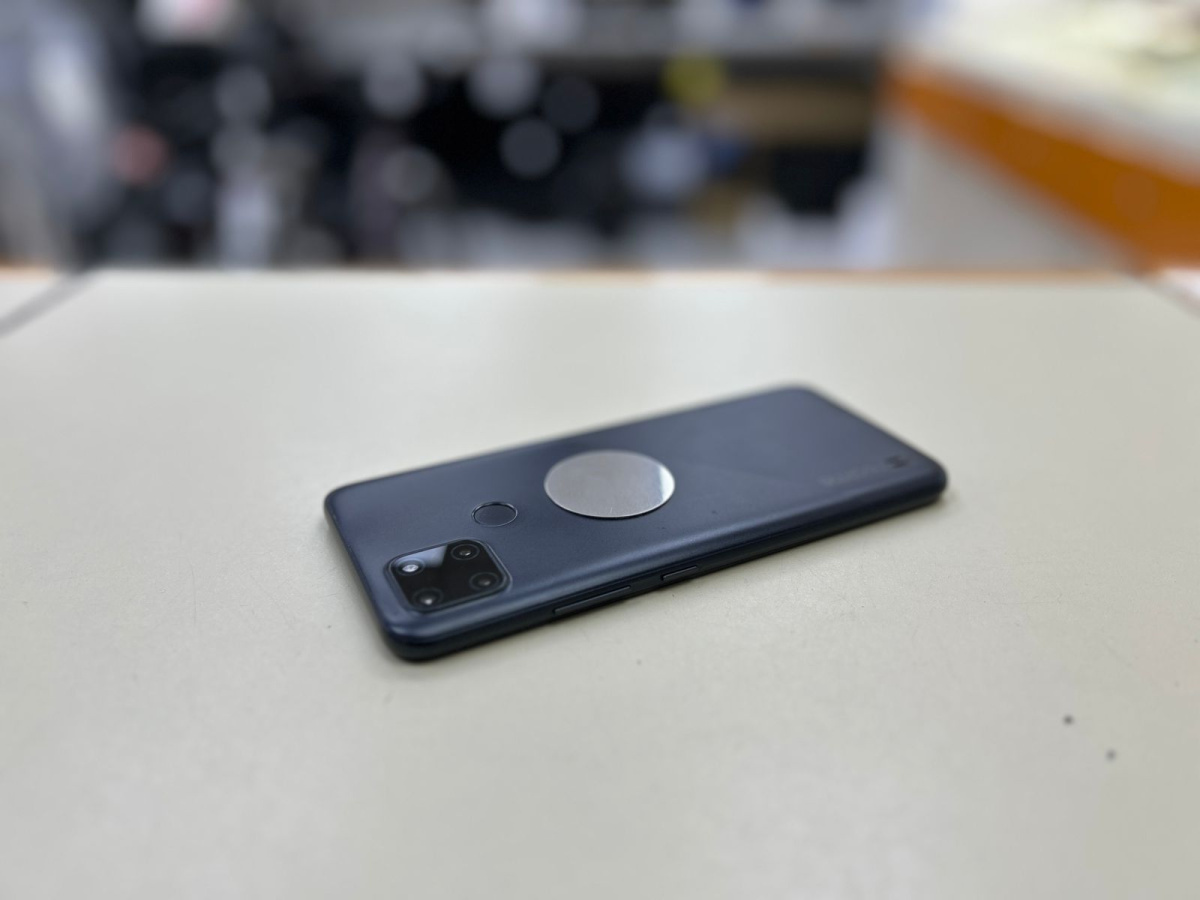 Смартфон Realme C21Y 4/64