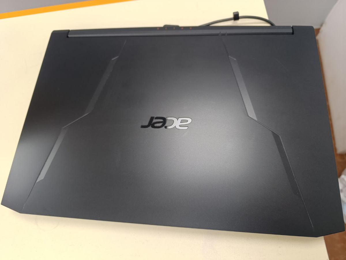 Ноутбук Acer;  Core I5-11400H, GeForce RTX 3050, 8 Гб, 512 GB, Нет