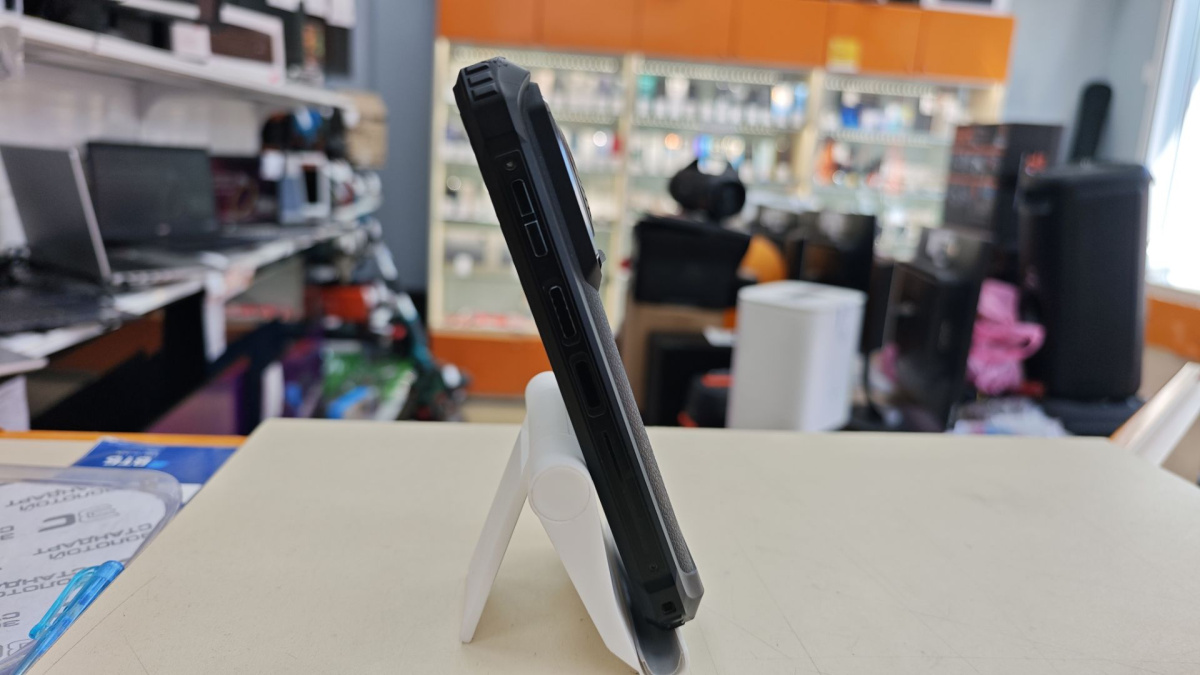 Смартфон Oukitel WP36