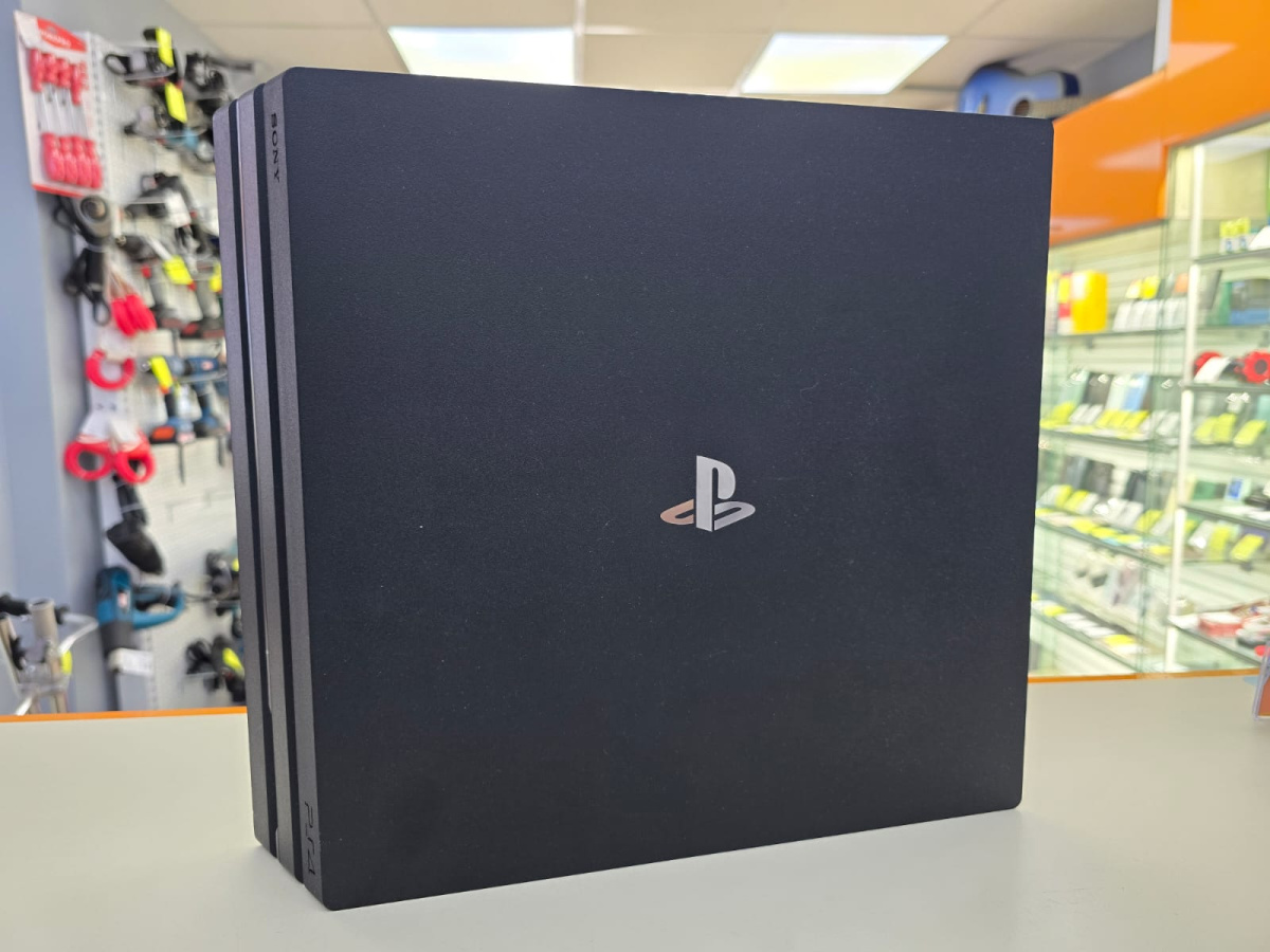 Игровая приставка PlayStation 4 Pro 1Tb