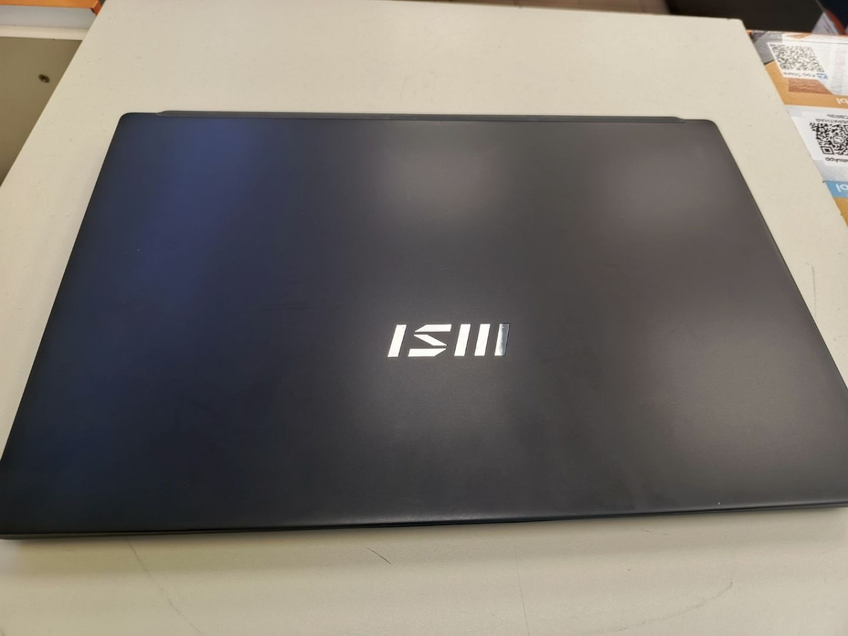 Ноутбук MSI Modern 15; Core i3-1215U, Intel UHD Graphics, 8 Гб, 256 Гб, Нет