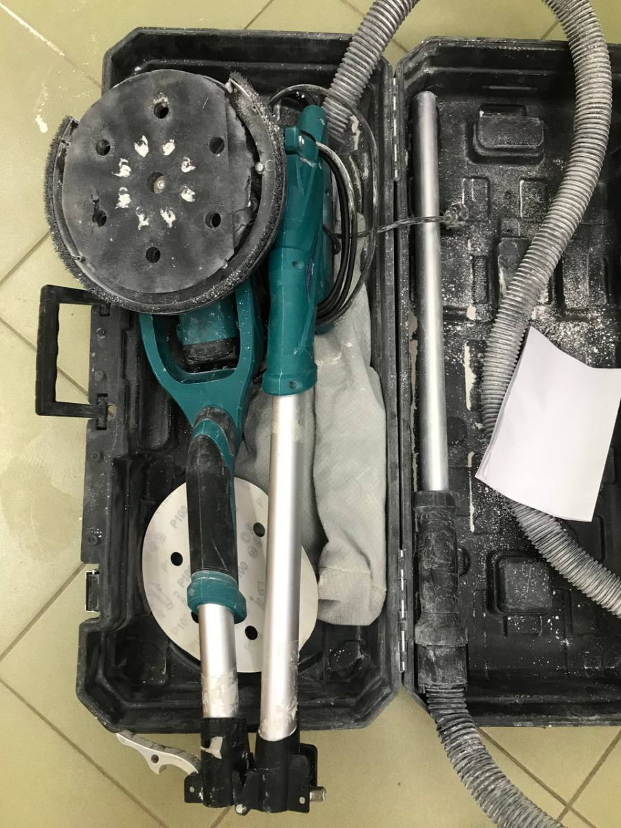 Шлифовальная машина Makita Жираф