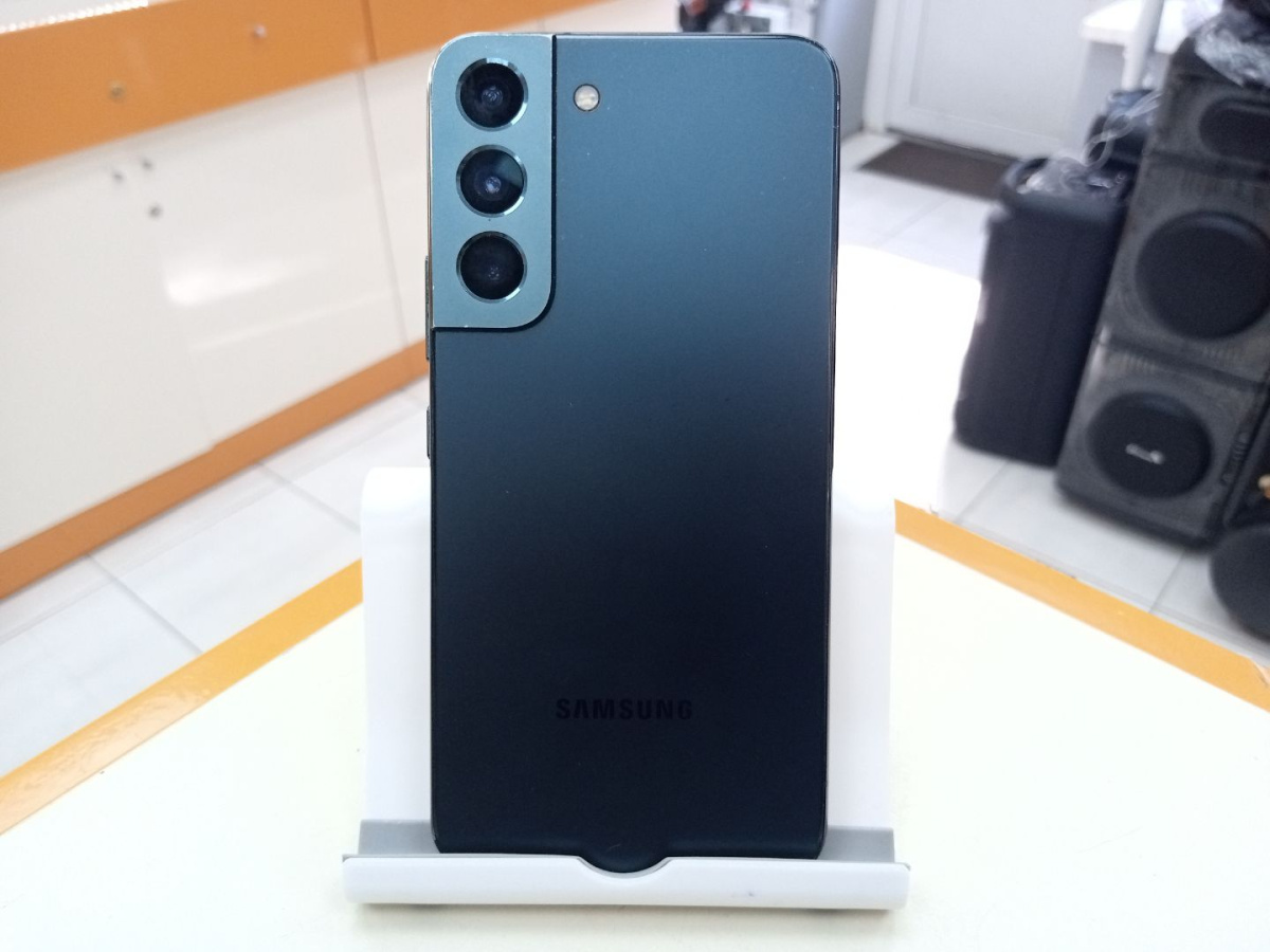 Смартфон Samsung Galaxy S22 8/128