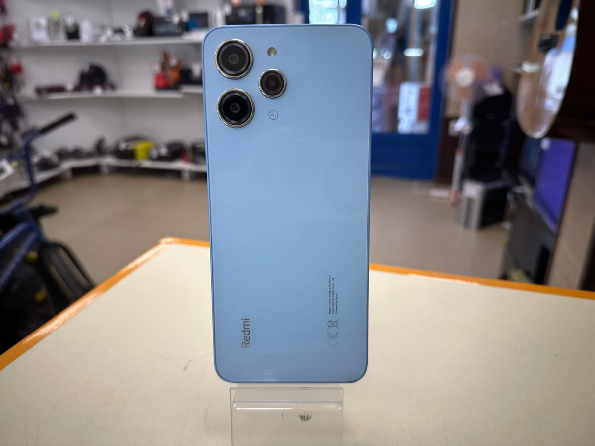 Смартфон Xiaomi Redmi 12 8/256