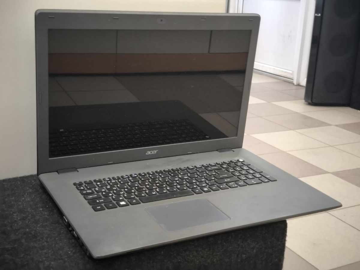 Ноутбук Acer; A6-7310, Radeon R4 series, 4 Гб, Нет, 500 Гб