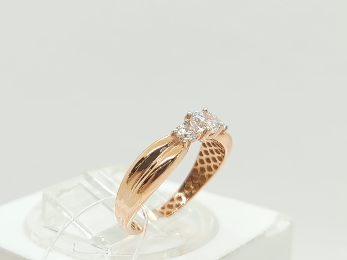 КОЛЬЦО С КАМНЯМИ (Au 585)